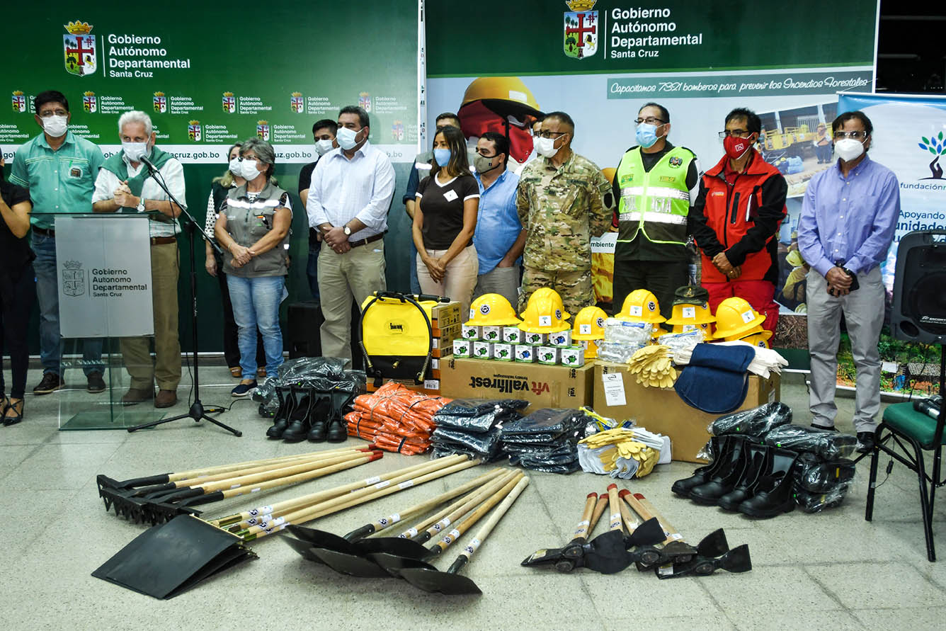 Agradecimiento a la UPSA por campaña pro bomberos