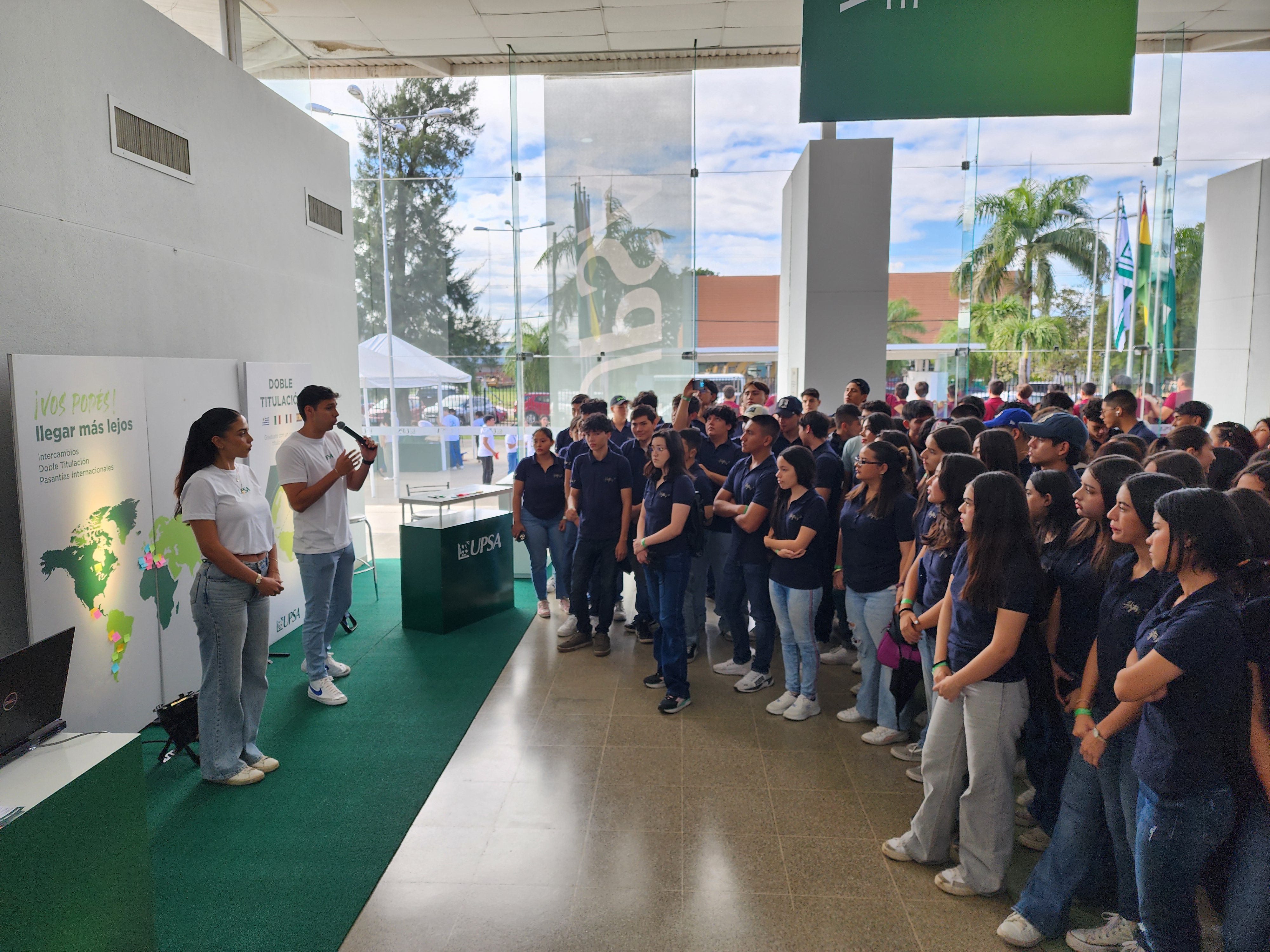 La UPSA brindó a bachilleres una visión de su futuro profesional y laboral